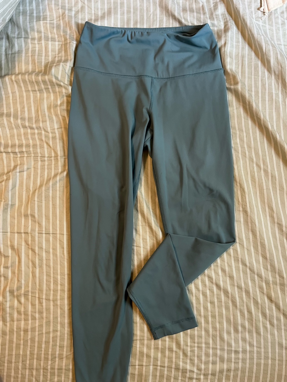 Reflex 90 Degrees Teal Performance Leggings